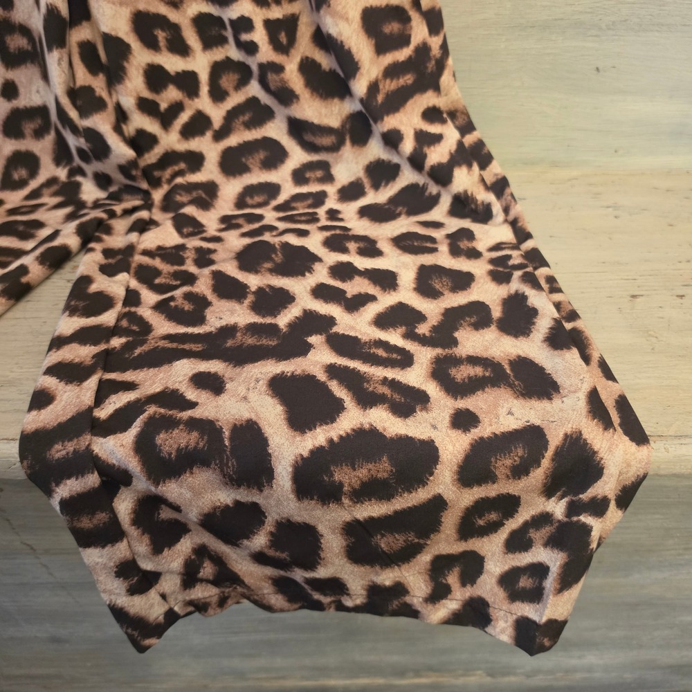 Shein Curve Strapless Leopard Print Wide Leg Jumpsuit Size 1X Good Condition - Picture 4 of 5